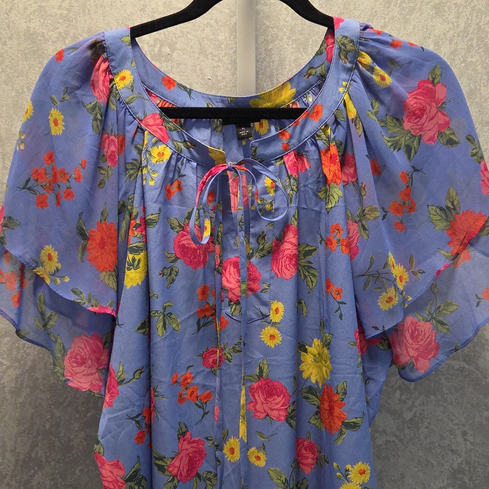 EUC Ann Taylor Floral Double-Flutter Sleeve Top - XL
